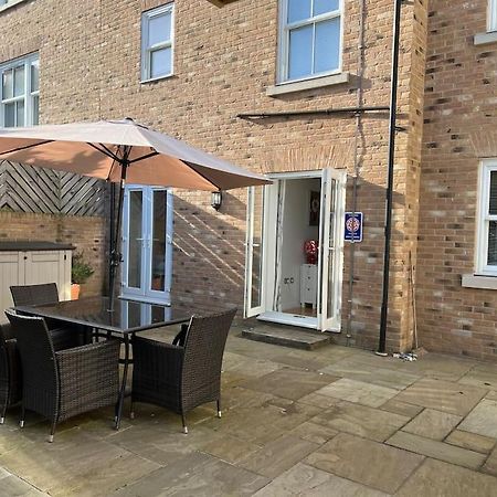 Sohot Stays-Garden Apt-Free Parking Ground Flr 브로드스테어즈 외부 사진