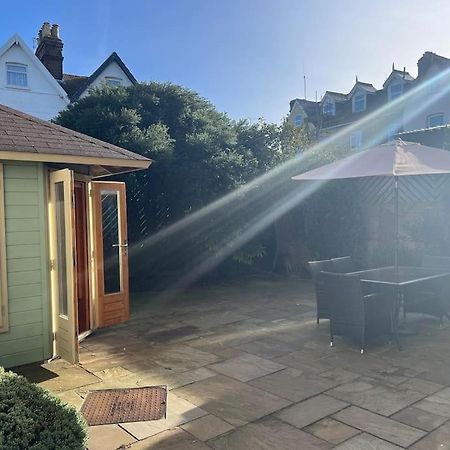 Sohot Stays-Garden Apt-Free Parking Ground Flr 브로드스테어즈 외부 사진